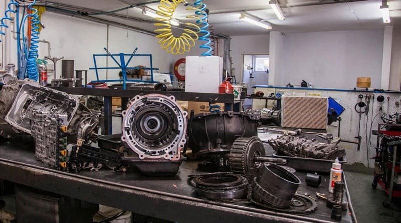 các hạng mục sửa hộp số ô tô tại v8 garage