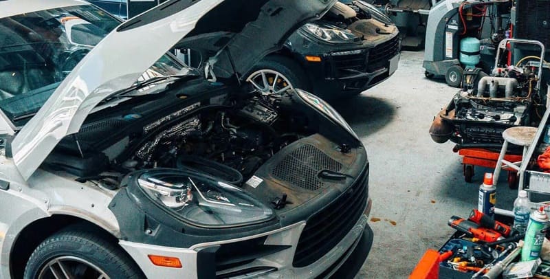 chi phí sửa xe porsche có đắt không